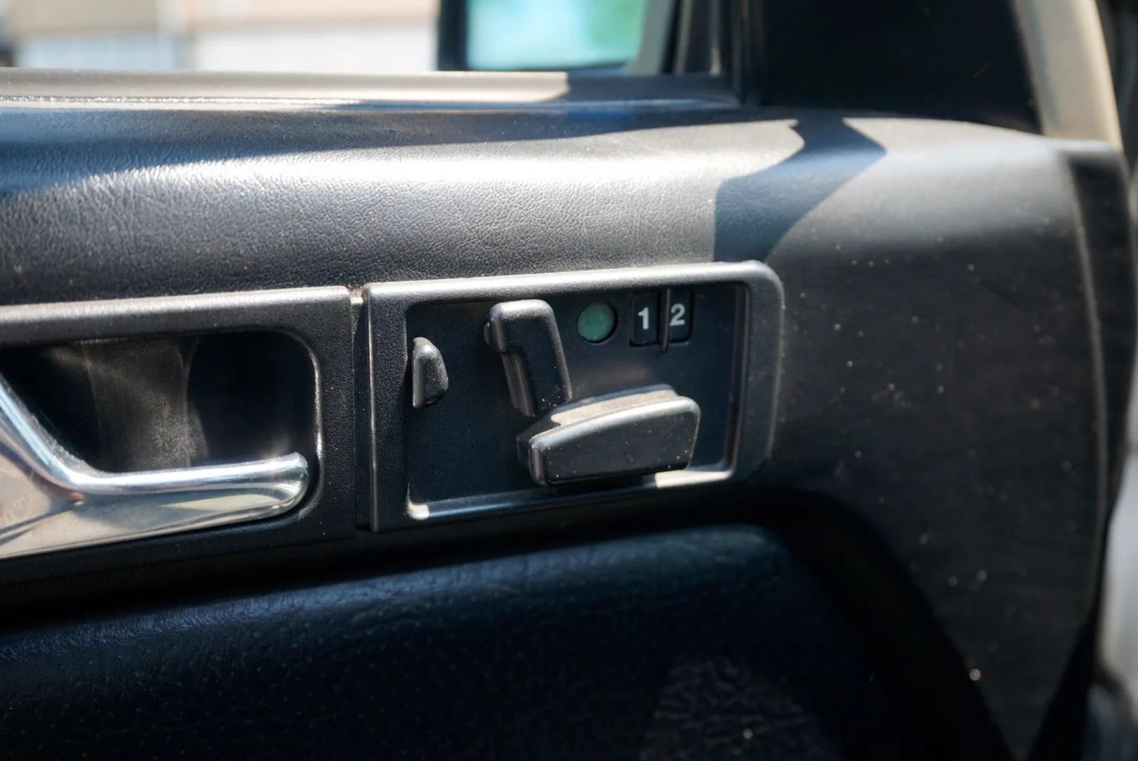 Used 1987 Mercedes-Benz 190 E 2.3-16 image 19