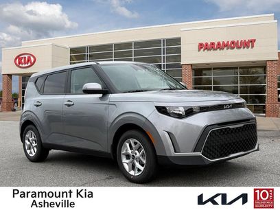 New 2025 Kia Soul LX