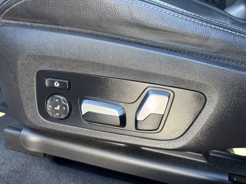 Used 2022 BMW X3 M40i w/ Premium Package image 19