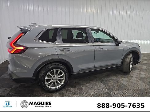 Used 2025 Honda CR-V EX-L image 3