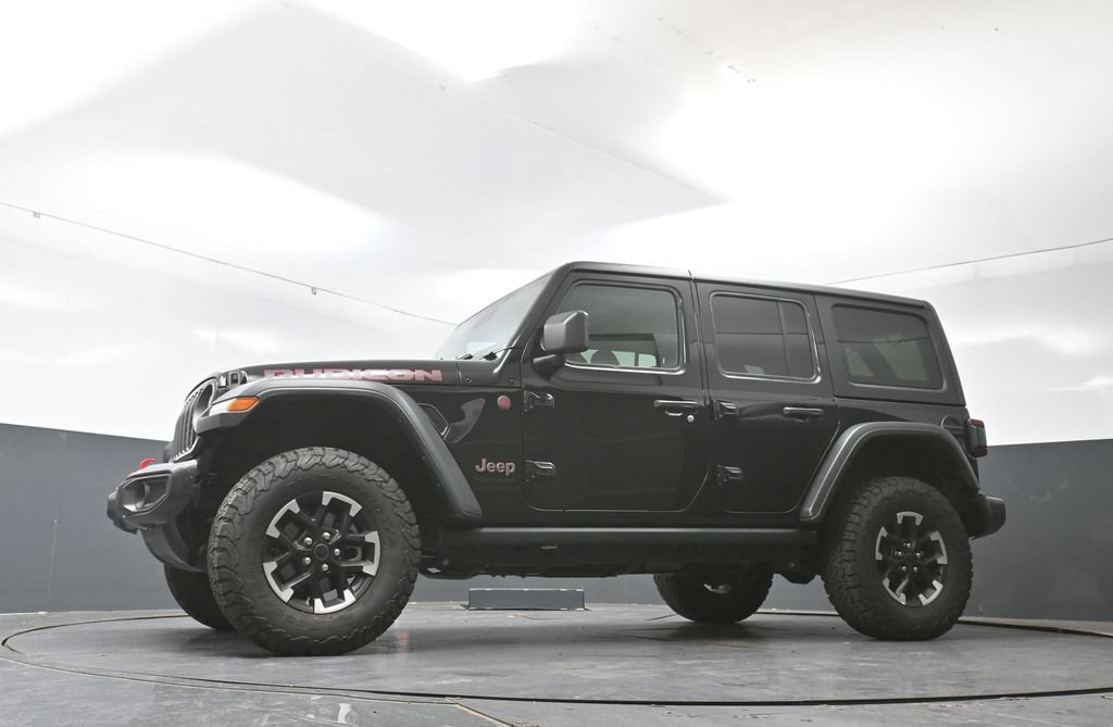 Used 2025 Jeep Wrangler Unlimited Rubicon AWD/4WD image 48