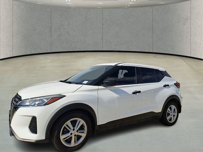 Used 2023 Nissan Kicks S