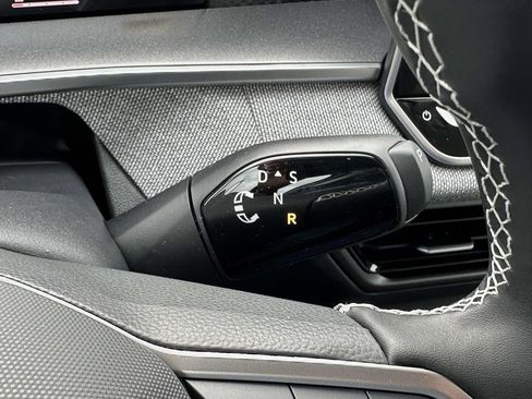 New 2026 Volkswagen Tiguan S image 25