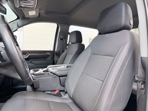 Used 2025 Chevrolet Silverado 3500 LT w/ Safety Package AWD/4WD image 16