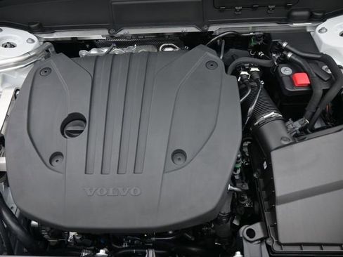 New 2026 Volvo XC60 B5 Core w/ Climate Package image 35