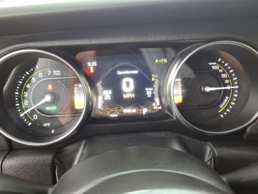 Used 2023 Jeep Wrangler Unlimited Sahara w/ Cold Weather Group AWD/4WD image 13