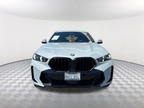 Used 2024 BMW X6 xDrive40i w/ Premium Package AWD/4WD image 2