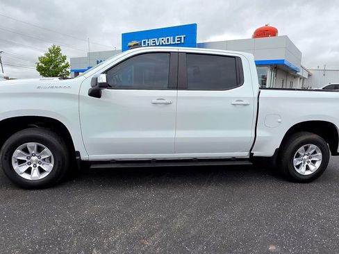 Used 2024 Chevrolet Silverado 1500 LT w/ Protection Package AWD/4WD image 3
