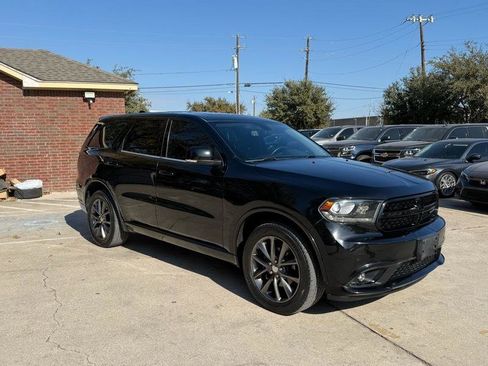 Used 2018 Dodge Durango GT AWD/4WD image 3