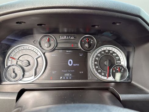 Used 2023 RAM 1500 Classic SLT w/ Trailer & Traction Group AWD/4WD image 13