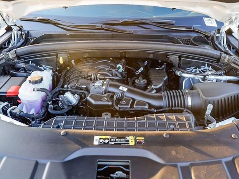 New 2025 Jeep Grand Cherokee Altitude image 28