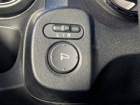 Used 2012 Honda Fit Sport image 22