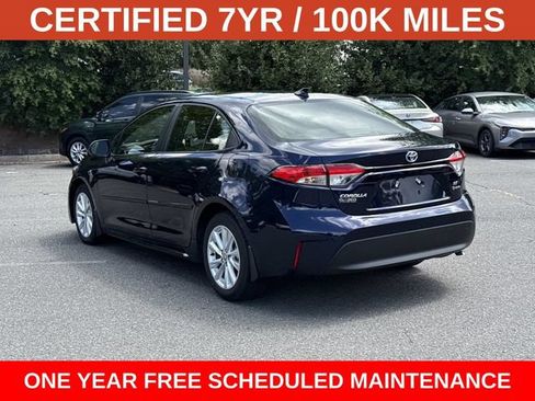 Used 2025 Toyota Corolla LE w/ LE Premium Package FWD image 4