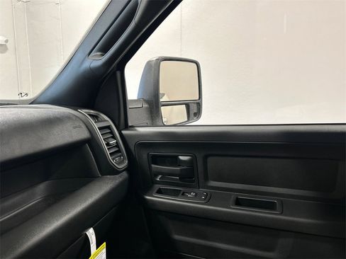 New 2024 RAM 2500 Tradesman w/ Chrome Appearance Group image 23