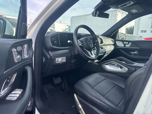 Used 2021 Mercedes-Benz GLE 350 w/ Premium Package image 6