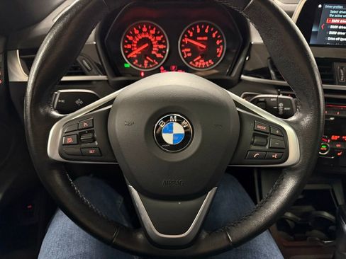 Used 2018 BMW X1 xDrive28i AWD/4WD image 11