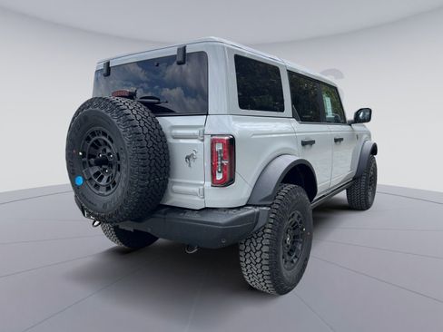 New 2026 Ford Bronco Badlands image 7