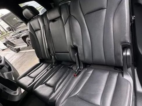 Used 2018 Audi Q7 3.0T Prestige w/ Prestige Package AWD/4WD image 19