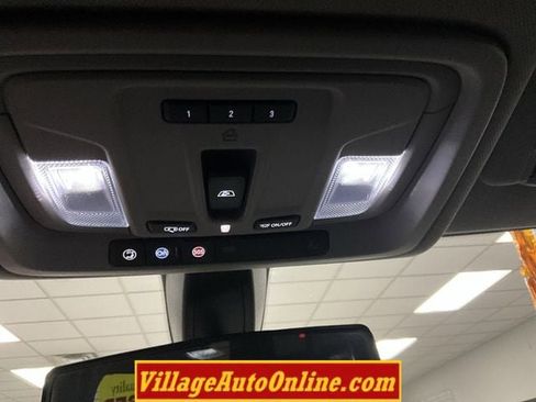 Used 2019 Chevrolet Silverado 1500 LT w/ All-Star Edition image 27