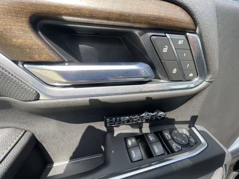 Certified 2026 Chevrolet Silverado 1500 High Country AWD/4WD image 24