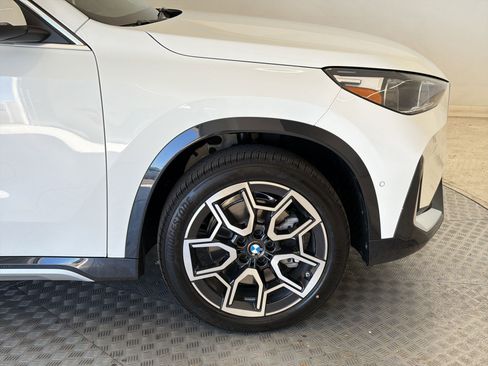 New 2026 BMW X1 xDrive28i w/ Technology Package AWD/4WD image 12