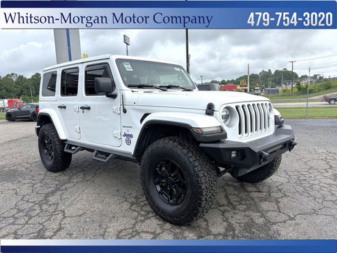 Used 2022 Jeep Wrangler Unlimited Sahara w/ Cold Weather Group AWD/4WD image 4