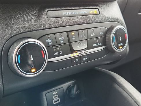 Used 2025 Ford Escape ST-Line FWD image 29