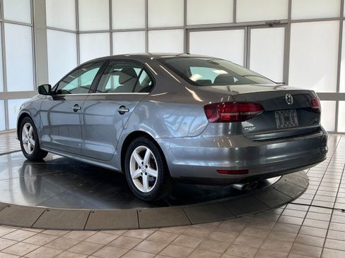 Used 2017 Volkswagen Jetta S FWD image 5
