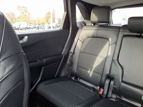 New 2026 Ford Escape SE image 19