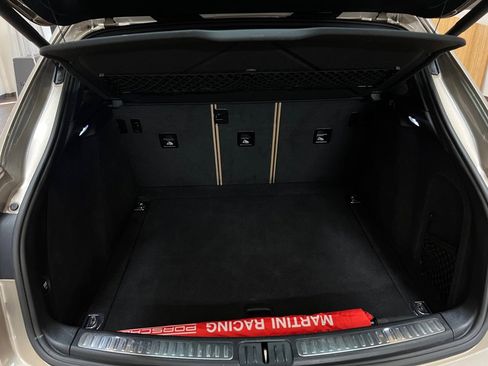 Used 2017 Porsche Macan BASE image 15