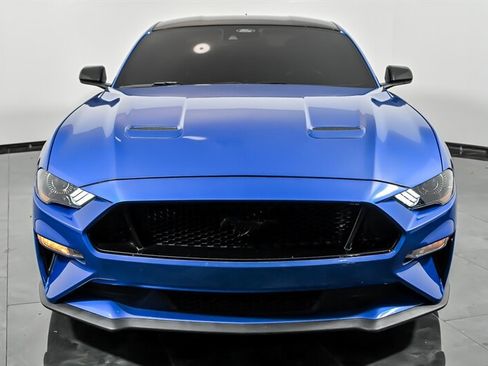 Used 2021 Ford Mustang GT Premium w/ Black Accent Package RWD image 4