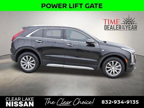Used 2021 Cadillac XT4 Premium Luxury w/ Driver Awareness Package image 8