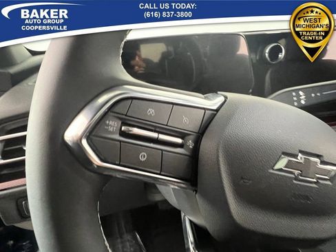 New 2026 Chevrolet Traverse Z71 w/ Driver Confidence Package image 25