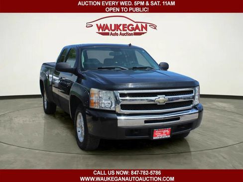 Used 2009 Chevrolet Silverado 1500 LT w/ Power Pack Plus AWD/4WD image 3