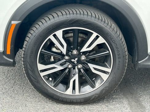 Used 2023 Mitsubishi Eclipse Cross AWD image 13