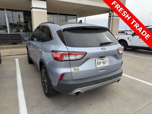 Used 2022 Ford Escape SEL w/ Technology Package image 4