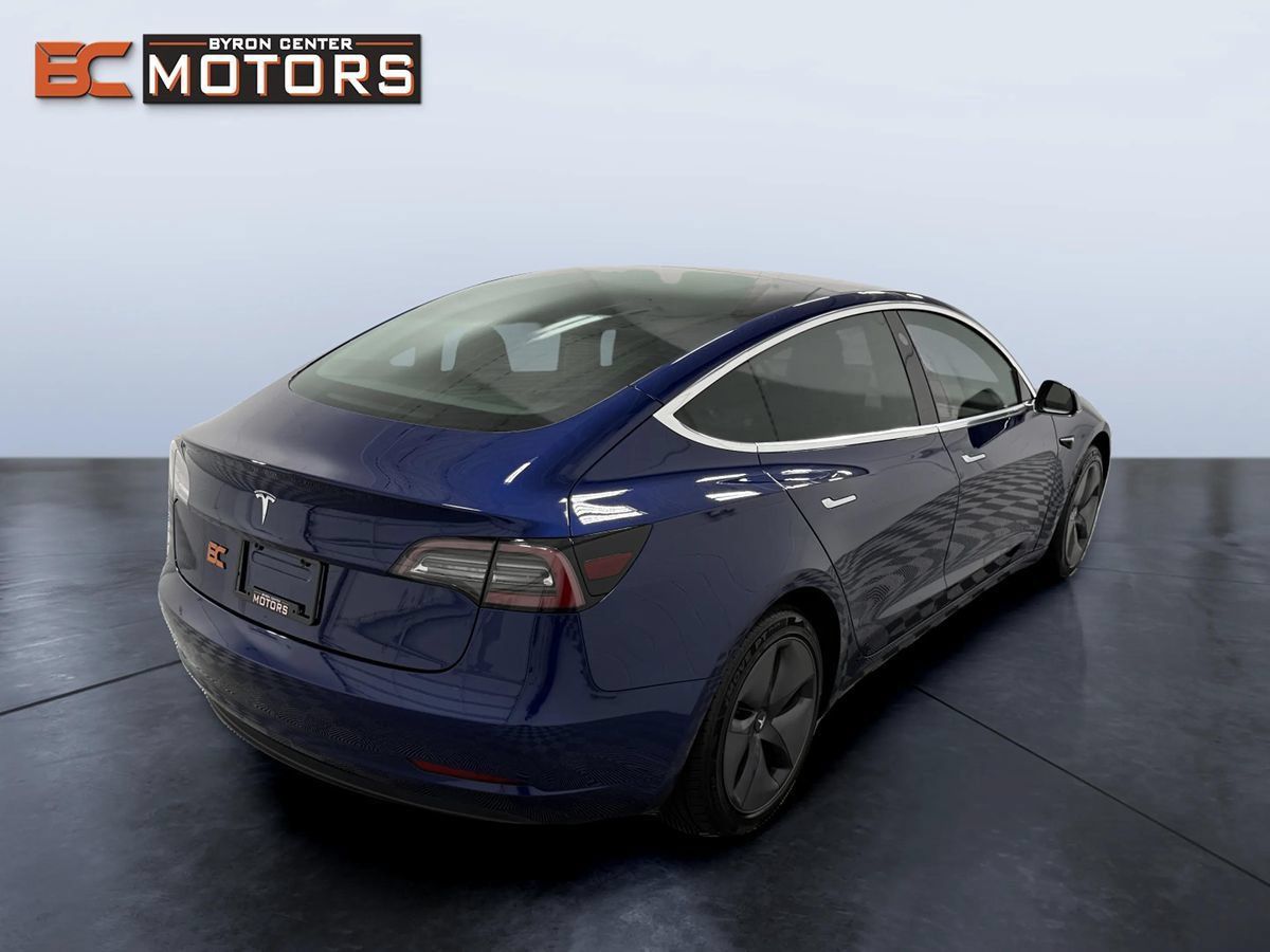 Used 2018 Tesla Model 3 Long Range RWD image 6