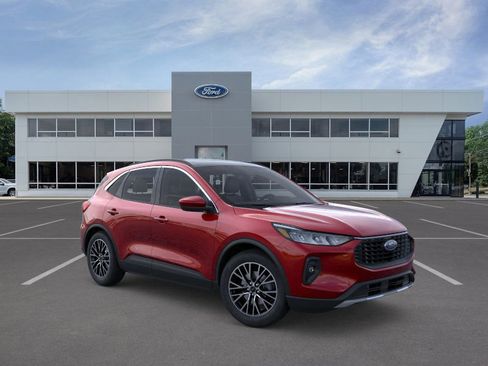 New 2026 Ford Escape Plug-in Hybrid w/ Class II Trailer Tow Package image 30