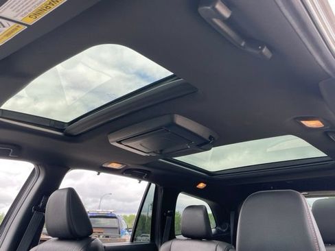 Used 2021 Honda Pilot Black Edition image 29