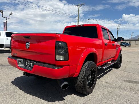 Used 2013 RAM 2500 Tradesman w/ Chrome Appearance Group AWD/4WD image 6