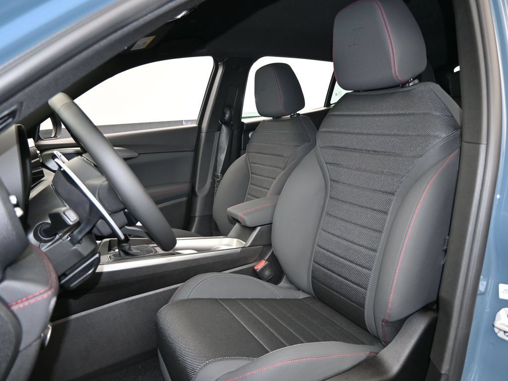 Used 2025 Dodge Hornet R/T w/ Tech Pack AWD/4WD image 10