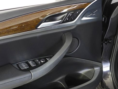 Used 2022 BMW X3 sDrive30i w/ Convenience Package w/ZPA image 12