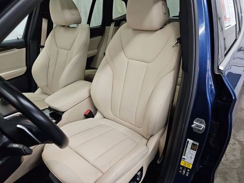 Used 2019 BMW X3 xDrive30i w/ Driving Assistance Package AWD/4WD image 37