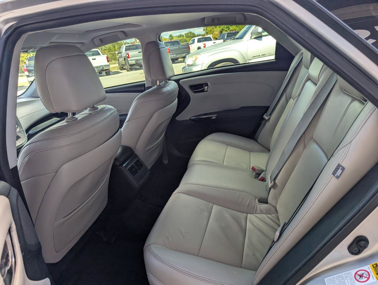 Used 2014 Toyota Avalon XLE Premium FWD image 21