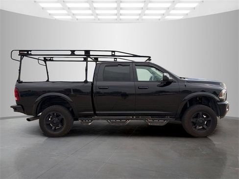 Used 2017 RAM 2500 Laramie w/ Sport Appearance Group image 10