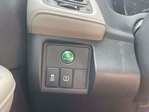 Used 2021 Honda HR-V LX image 21