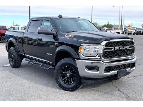 Used 2021 RAM 2500 Tradesman AWD/4WD image 2