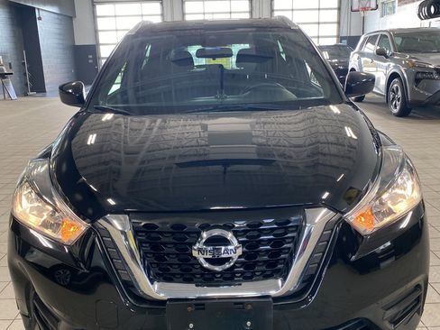 Certified 2020 Nissan Kicks SV image 33