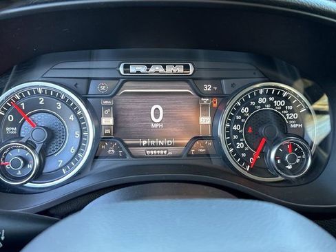 Used 2021 RAM 1500 Laramie image 33