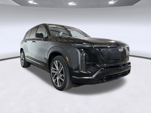 New 2026 Cadillac Vistiq Luxury AWD/4WD image 18